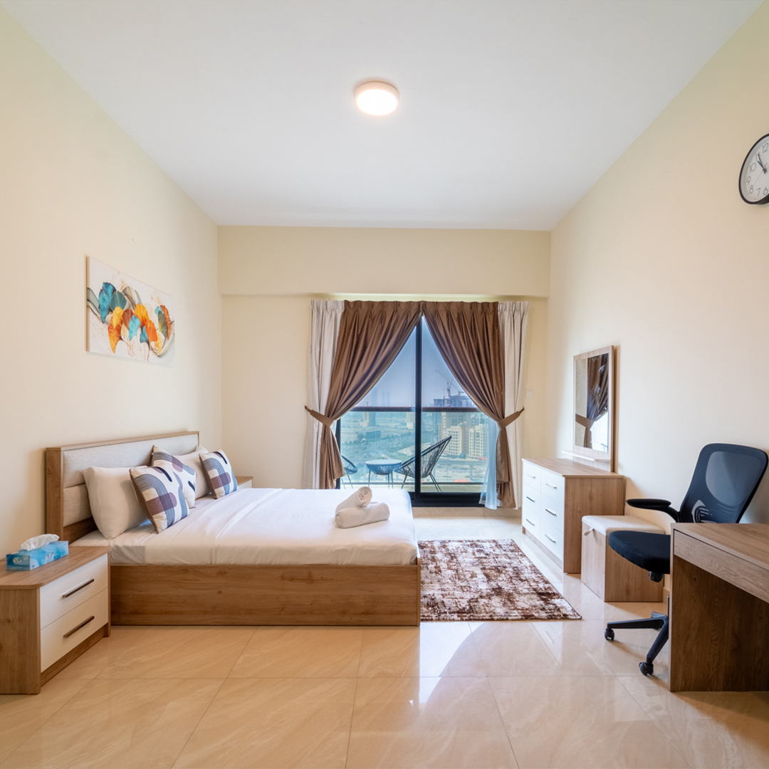 Spacious 1 BR Apartment | Bright | Classy